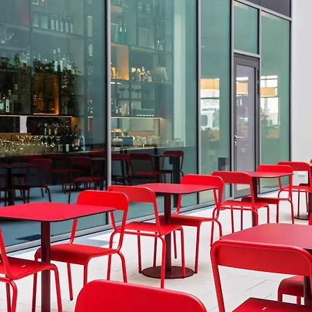 Intercityhotel Frankfurt Hbf 호텔