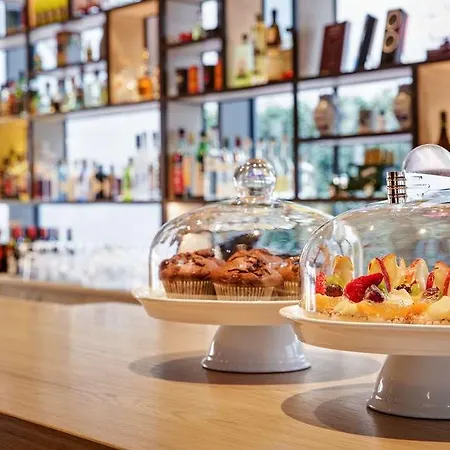 Intercityhotel Frankfurt Hbf 4* Φραγκφούρτη