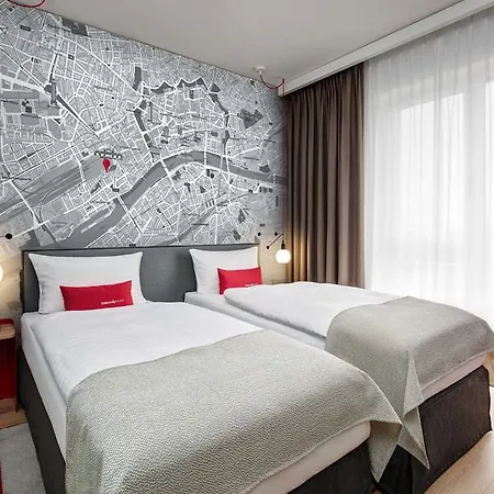 Intercityhotel Frankfurt Hbf מלון פרנקפורט