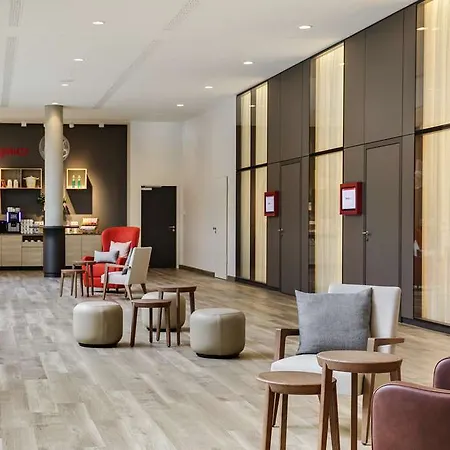 Intercityhotel Frankfurt Hbf