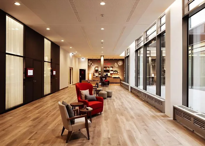 מלון Intercityhotel Frankfurt Hbf 4*