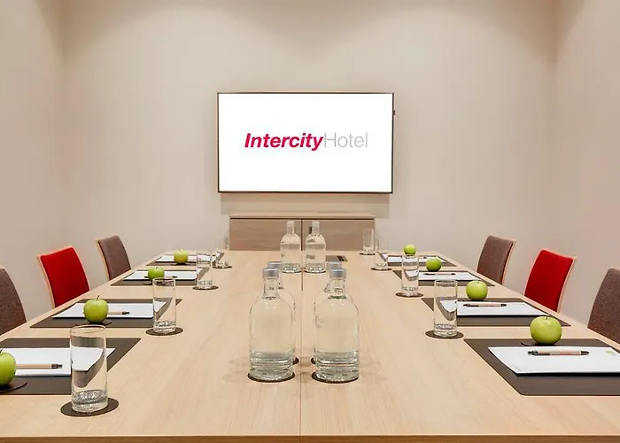 Intercityhotel Frankfurt Hbf פרנקפורט