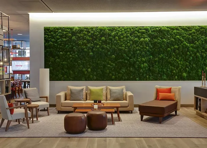 Intercityhotel Frankfurt Hbf פרנקפורט