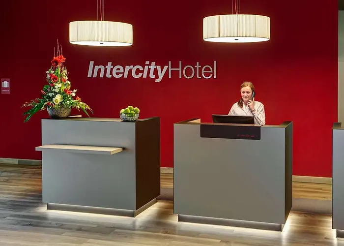 Intercityhotel Frankfurt Hbf 4* פרנקפורט